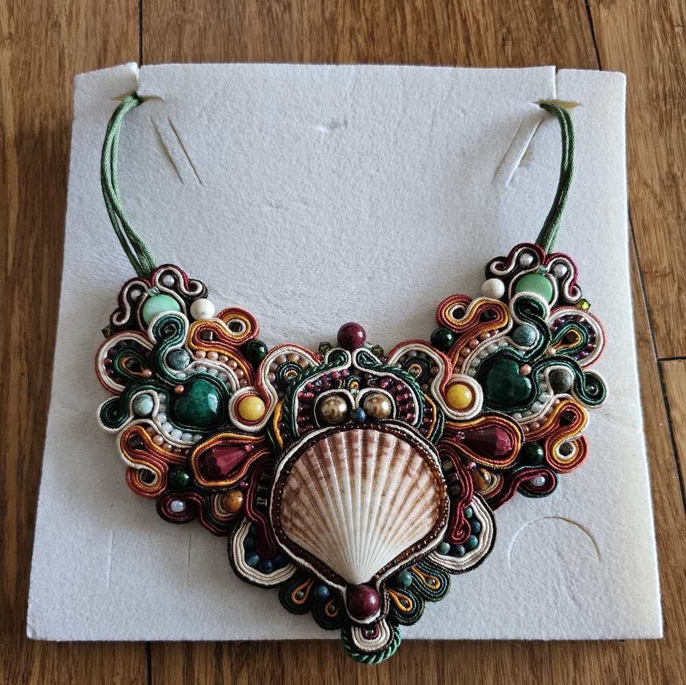 Necklace - Picture 3 of 4